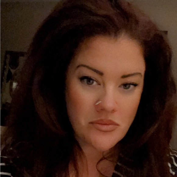 Meet your Posher, Krista - Picture 9 of 12